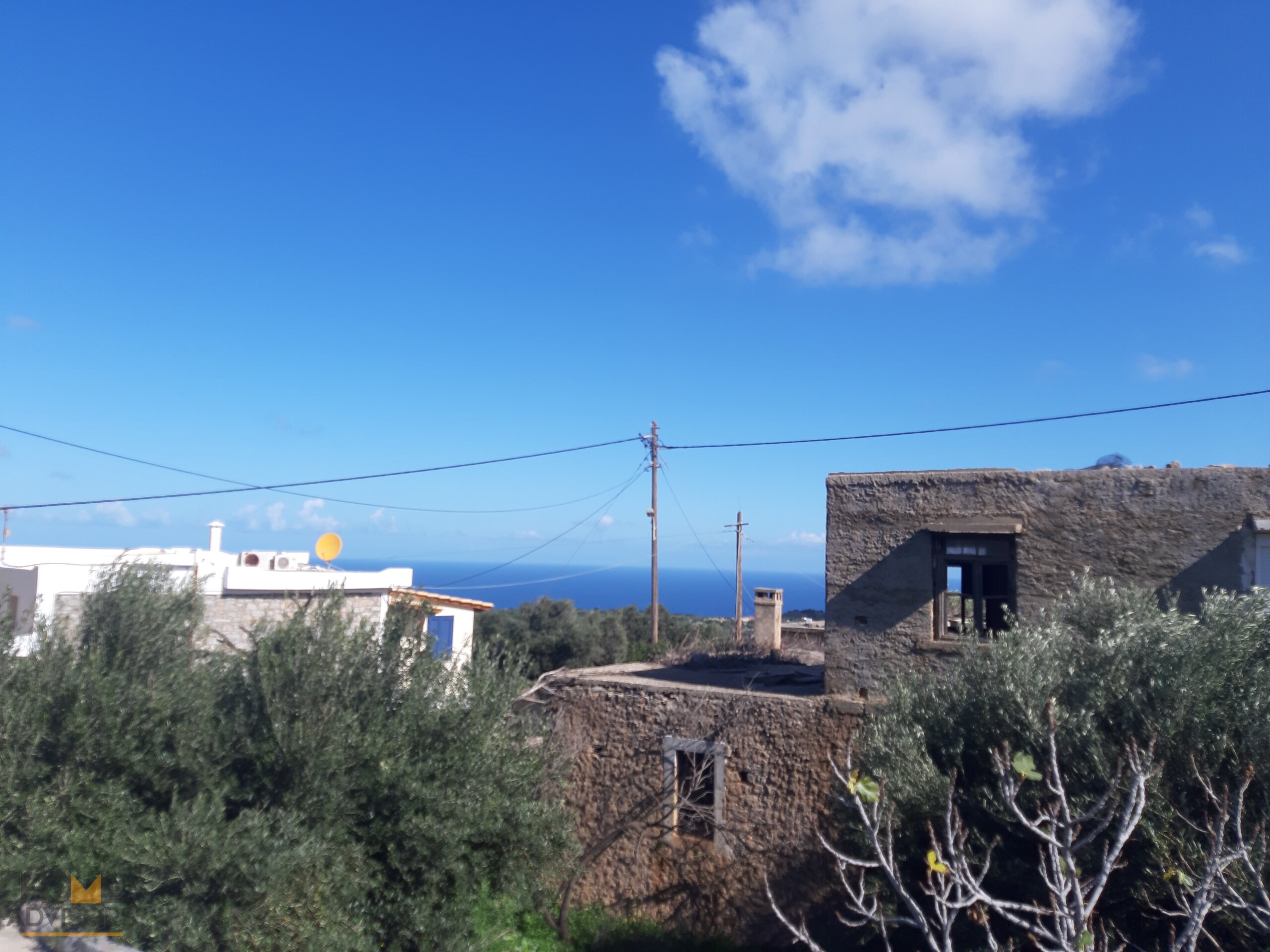 Abandoned house in Crete