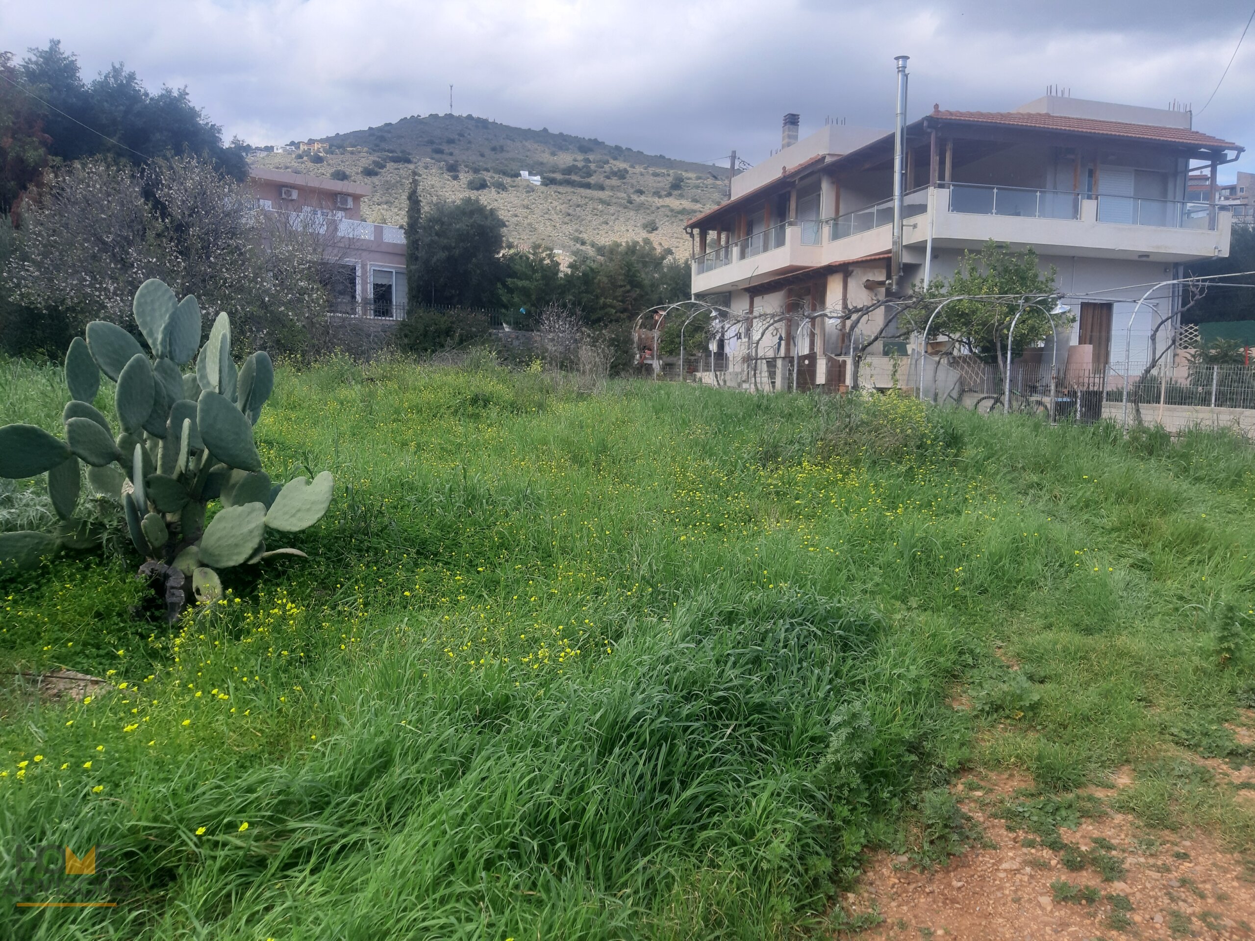 Plot of 650 sqm outside of Agios Nikolaos