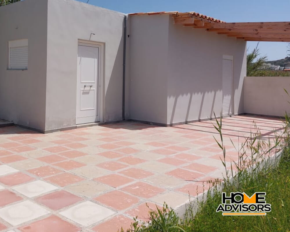 30 sqm House in a 2000 sqm plot in the suburbs of Ierapetra