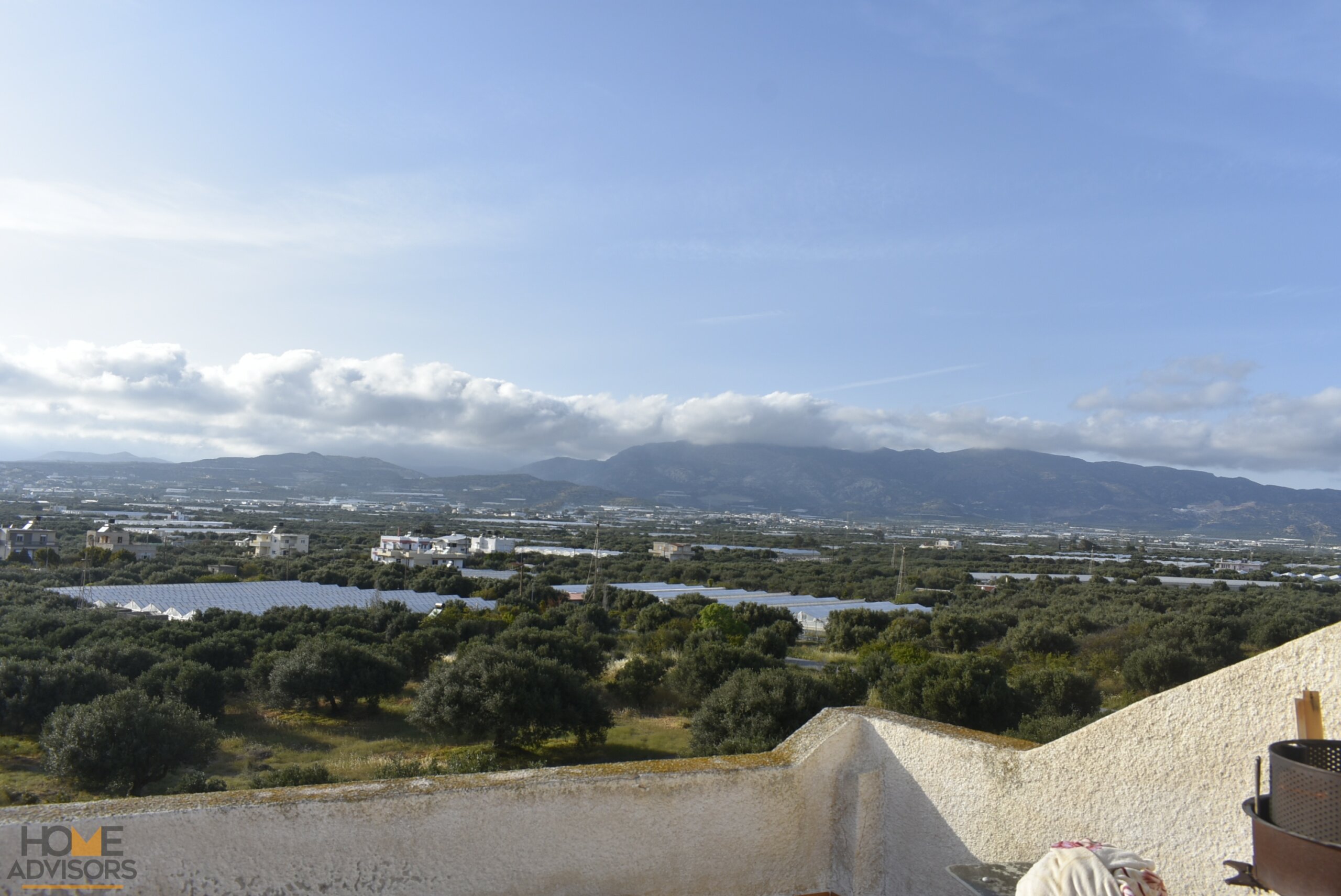 3-studios outside Ierapetra Crete.