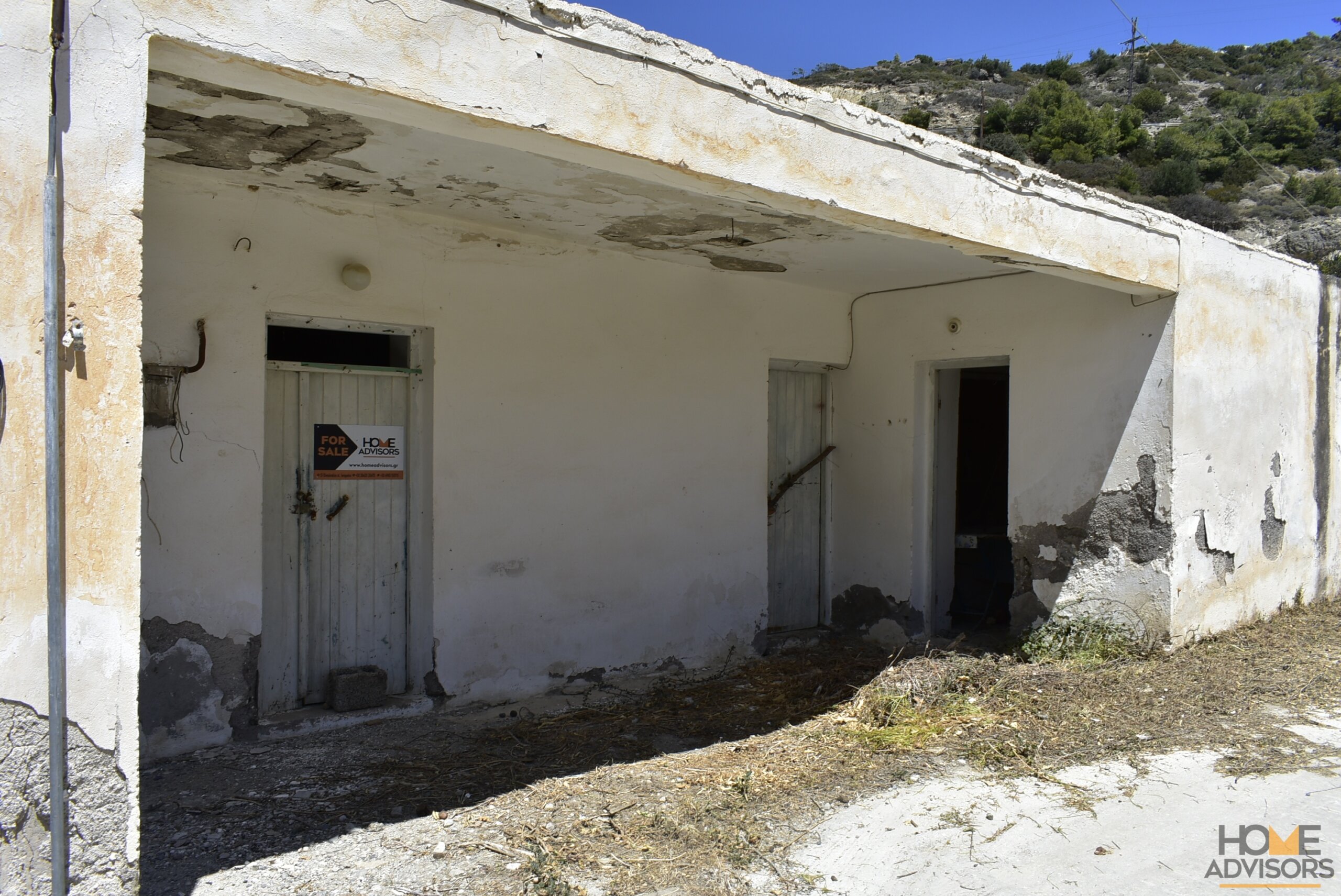 Old house with 3 rooms Crete