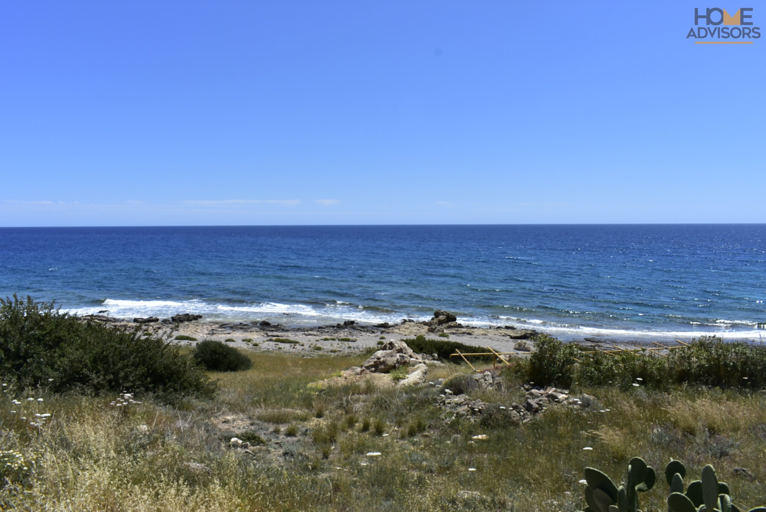 Beachfront plot outside Ierapetra of Crete