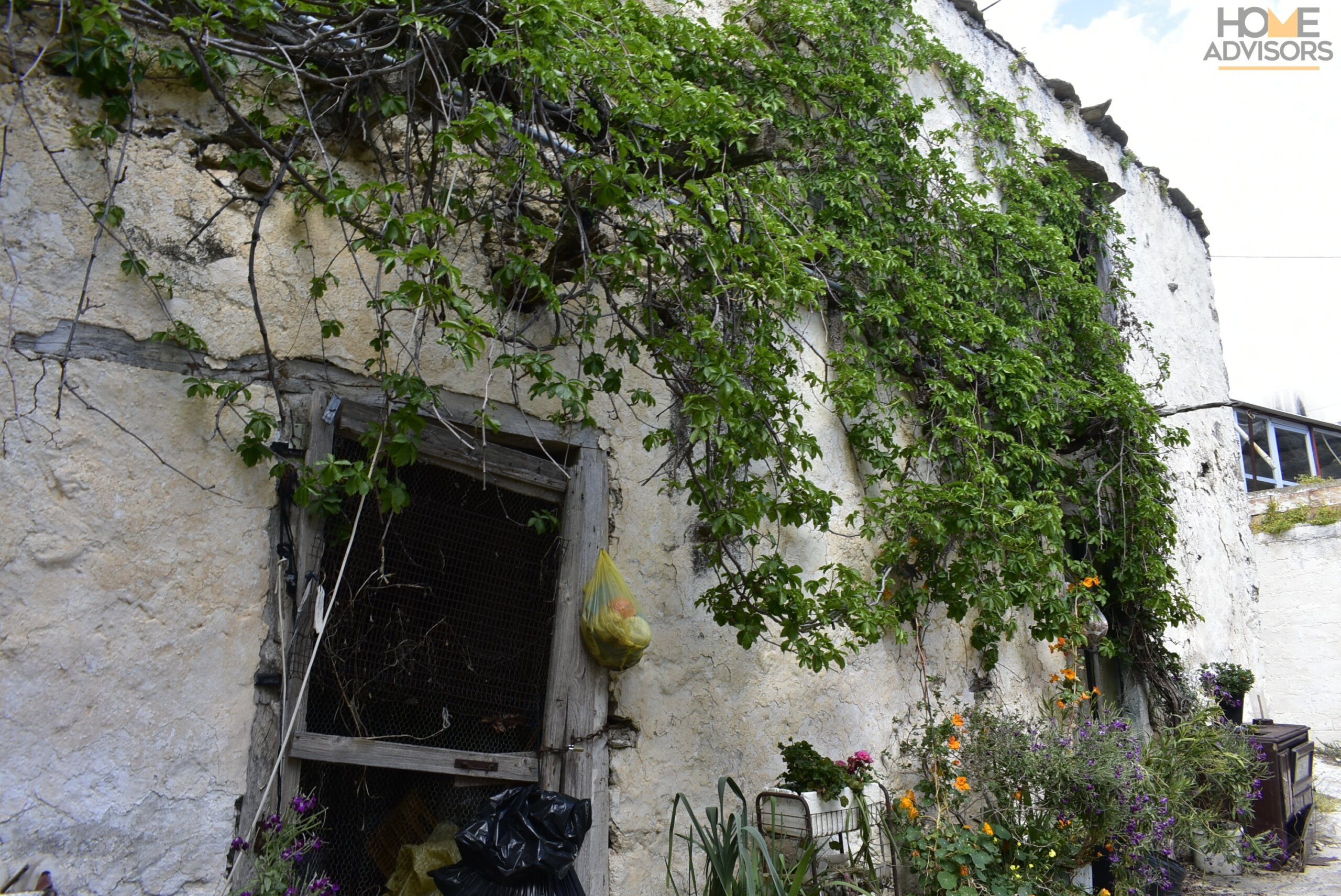 Old stone-building house in Crete