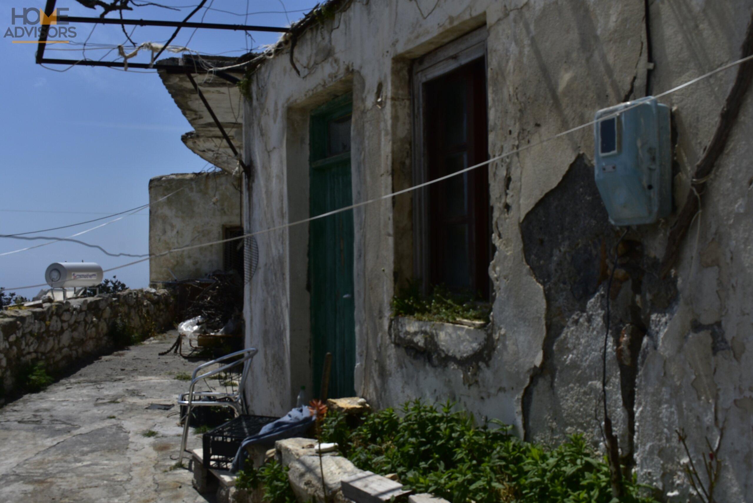 Seaview plot and old-house