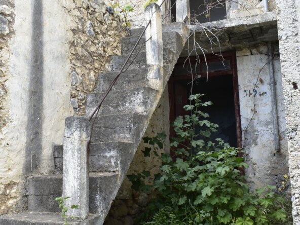 Old stone-building house in Shinokapsala Crete