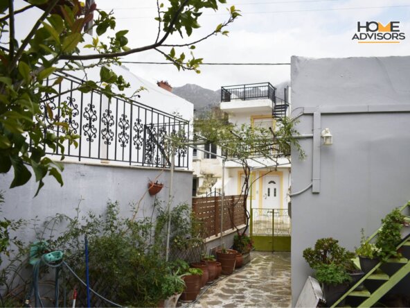 118 sqm detached house in Kato Chorio