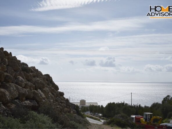 HZ-176- 5100 sqm plot in the village of ferma