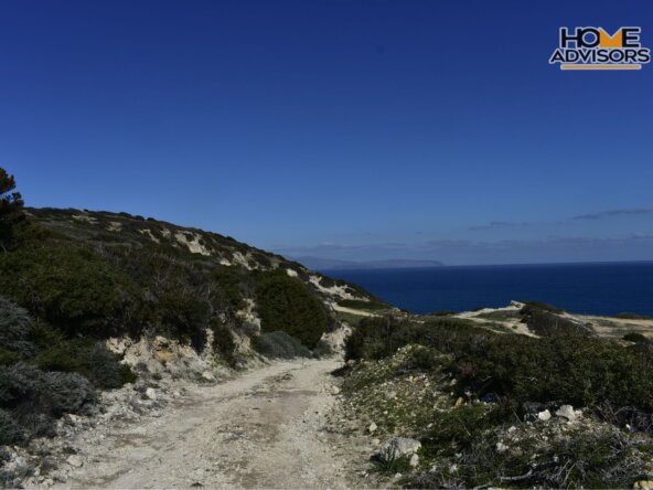ΗΖ-177-33000 SQM PLOT IN PAHIA AMMOS