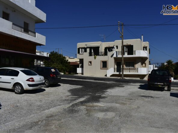 127 sqm plot in the village of Pahia Ammos