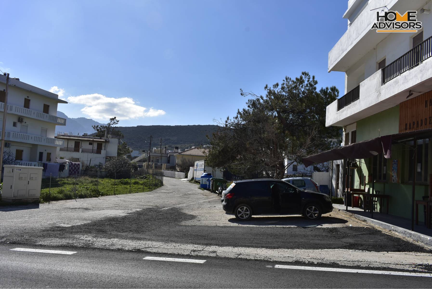 127 sqm plot in the village of Pahia Ammos