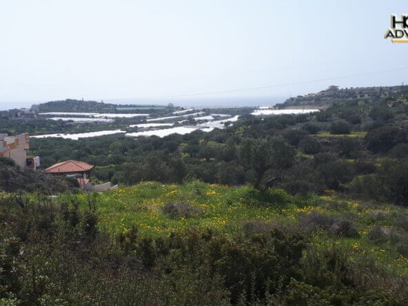 4000 sqm Plot with panoramic view outside the city of Ierapetra