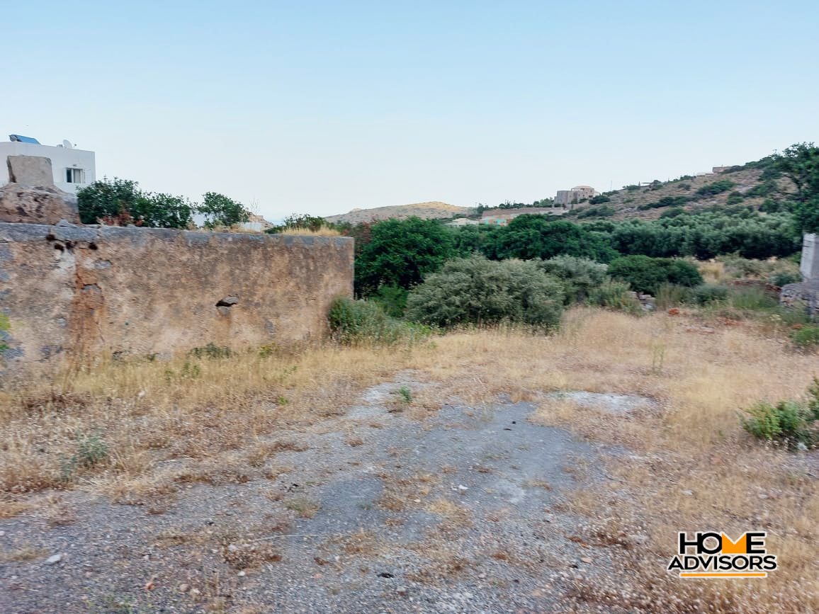 1500 sqm plot in the seaside, picturesque village of Plaka | Elounda