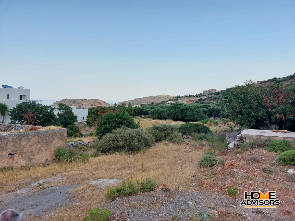 1500 sqm plot in the seaside, picturesque village of Plaka | Elounda