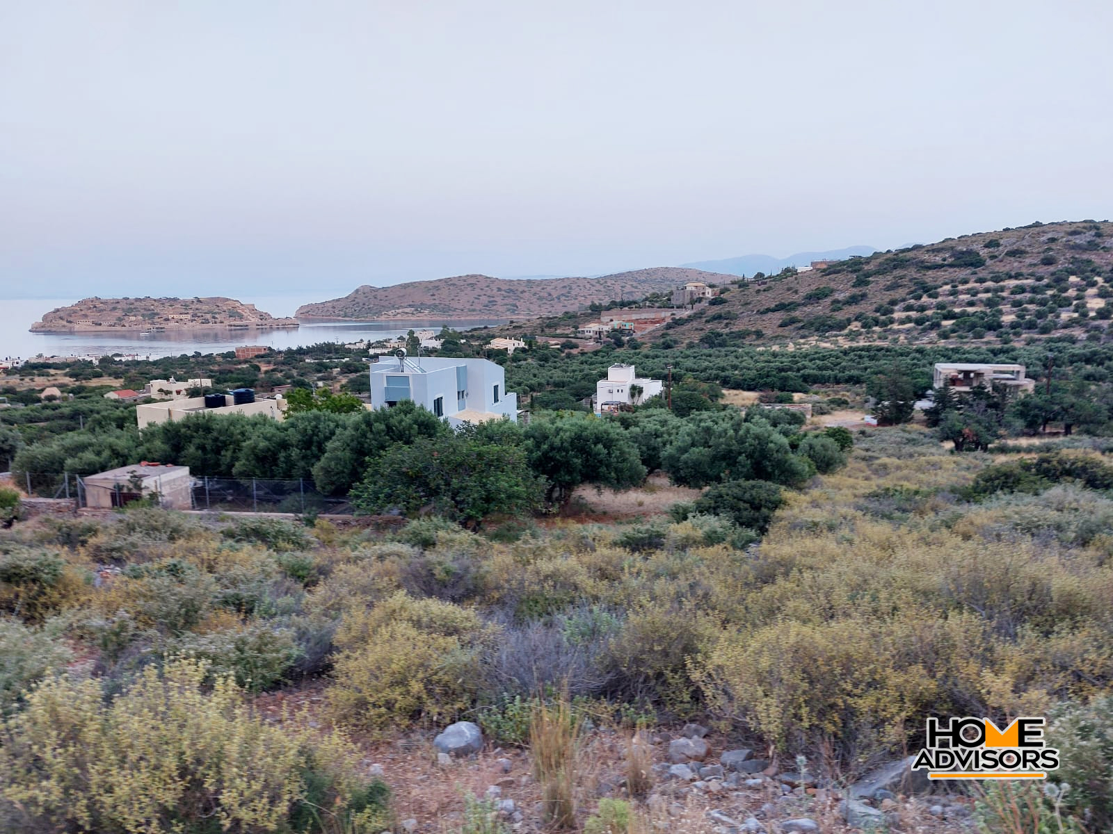 3300 sqm plot in the seaside, picturesque, village of Plaka | Elounda