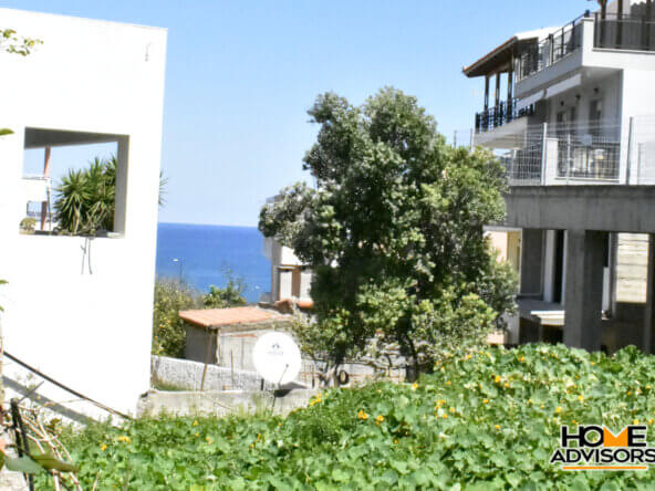 Plot in the suburbs of Rethimno
