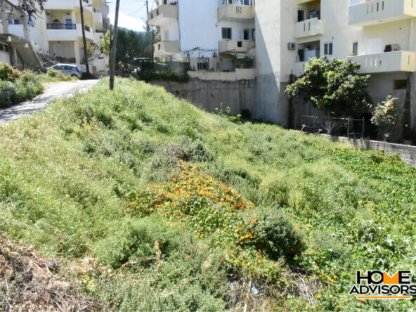 Plot in the suburbs of Rethimno