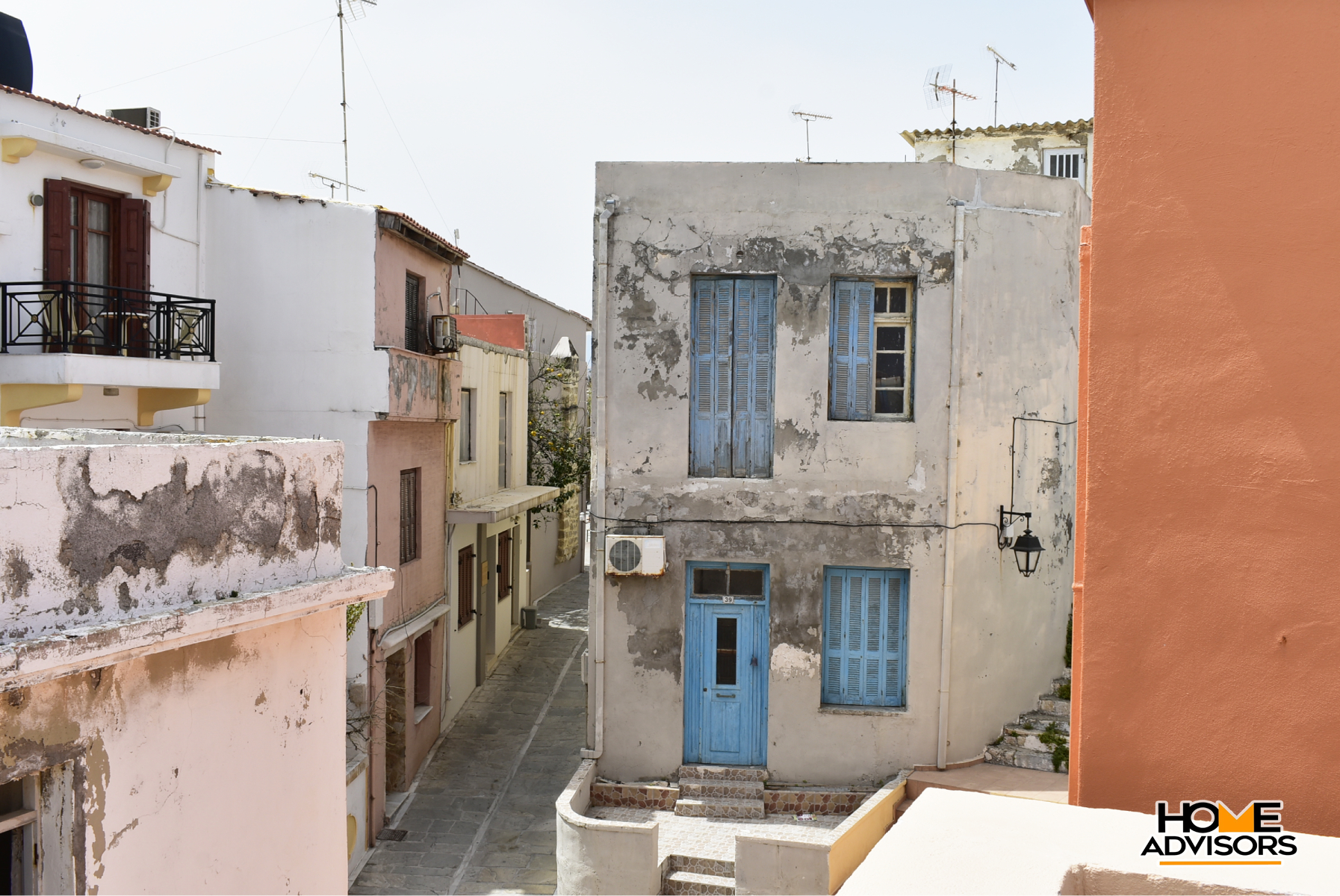 Two storey, detached, house in the old town of Rethymno