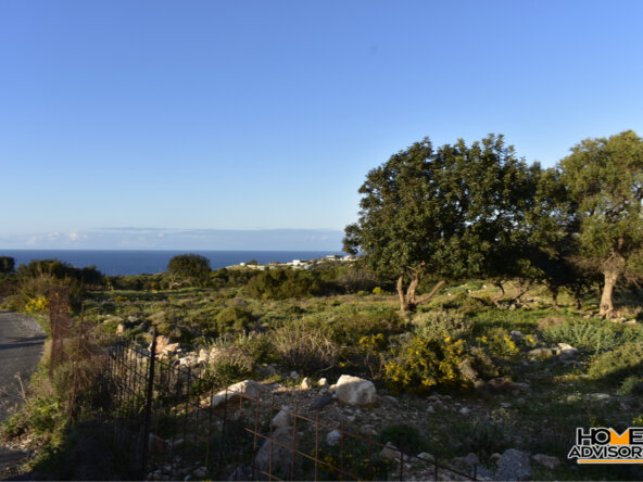 5700 sqm plot with panoramic view in the village of Gerani, Rethymno