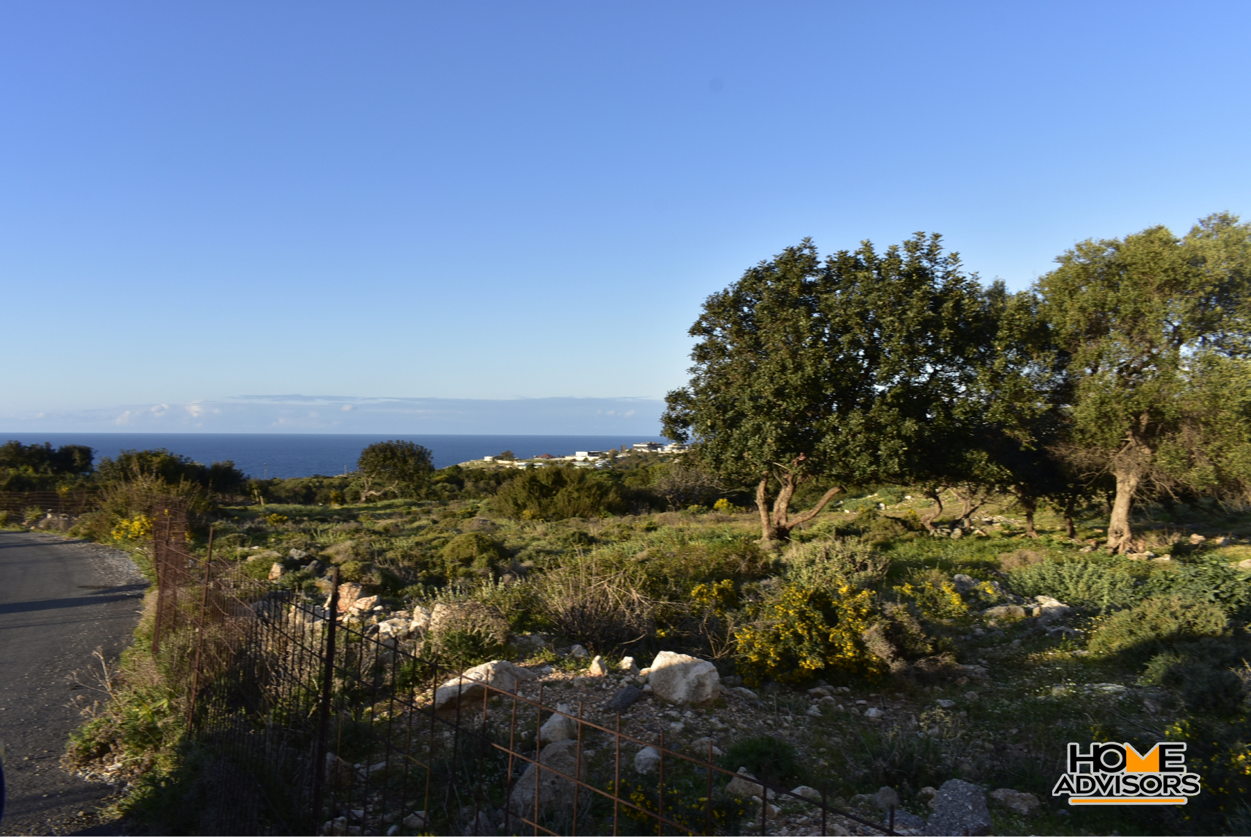 5700 sqm plot with panoramic view in the village of Gerani, Rethymno