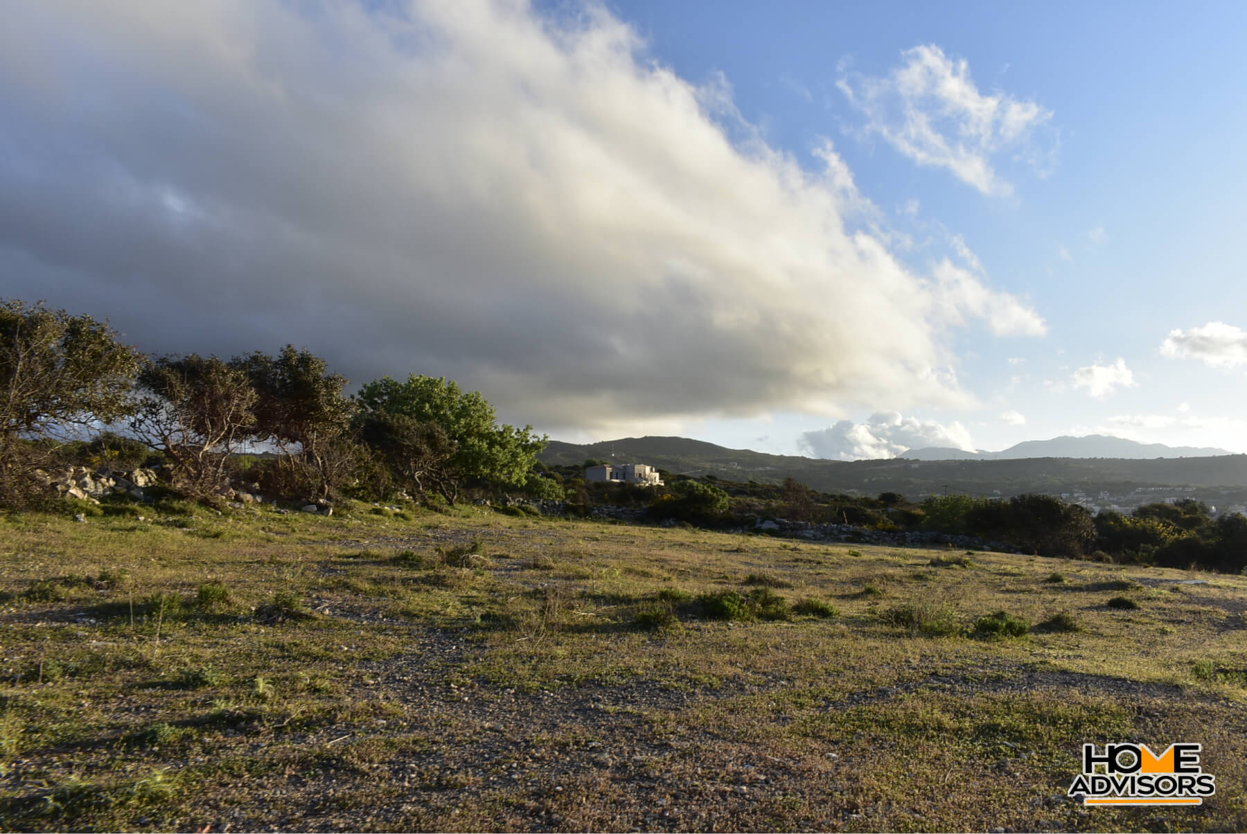 4000 sqm plot in the seaside settlement of Gerani, Rethymno