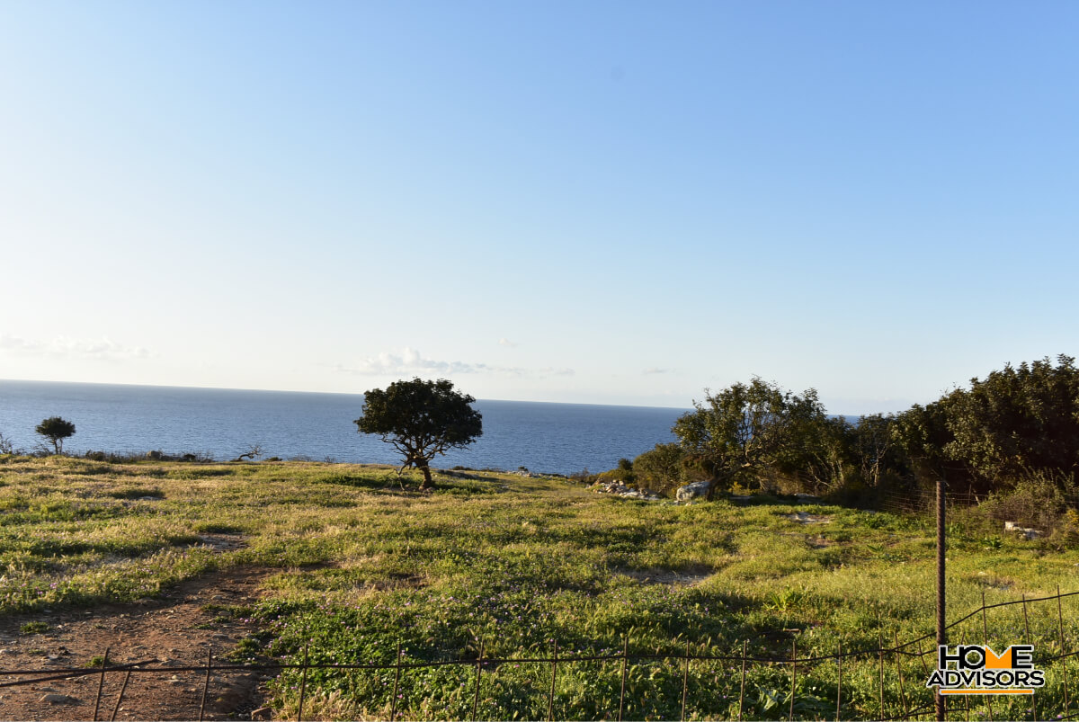 5000 sqm plot with amazing view near the city of Rethymno