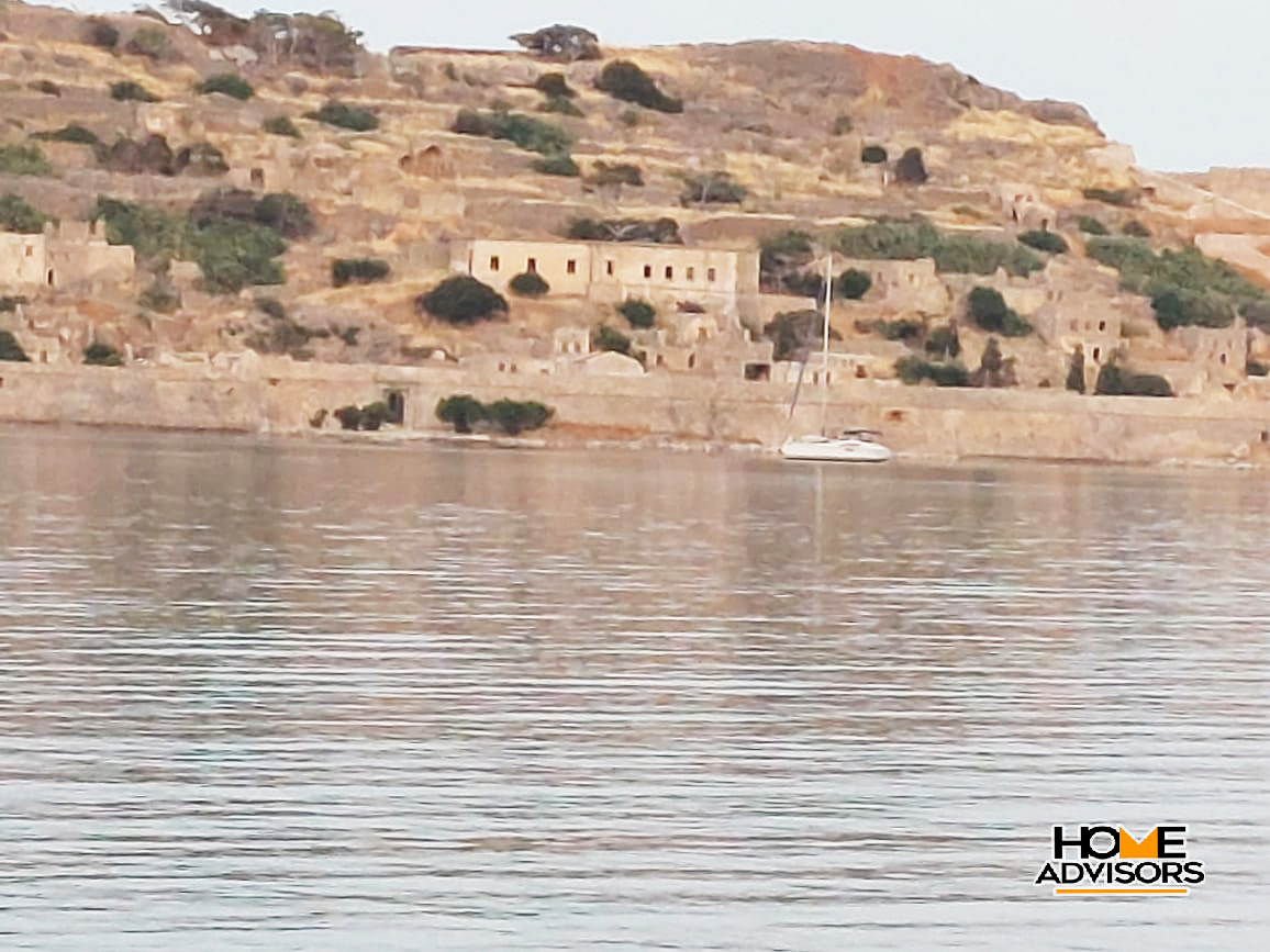 1500 sqm plot in the seaside, picturesque village of Plaka | Elounda