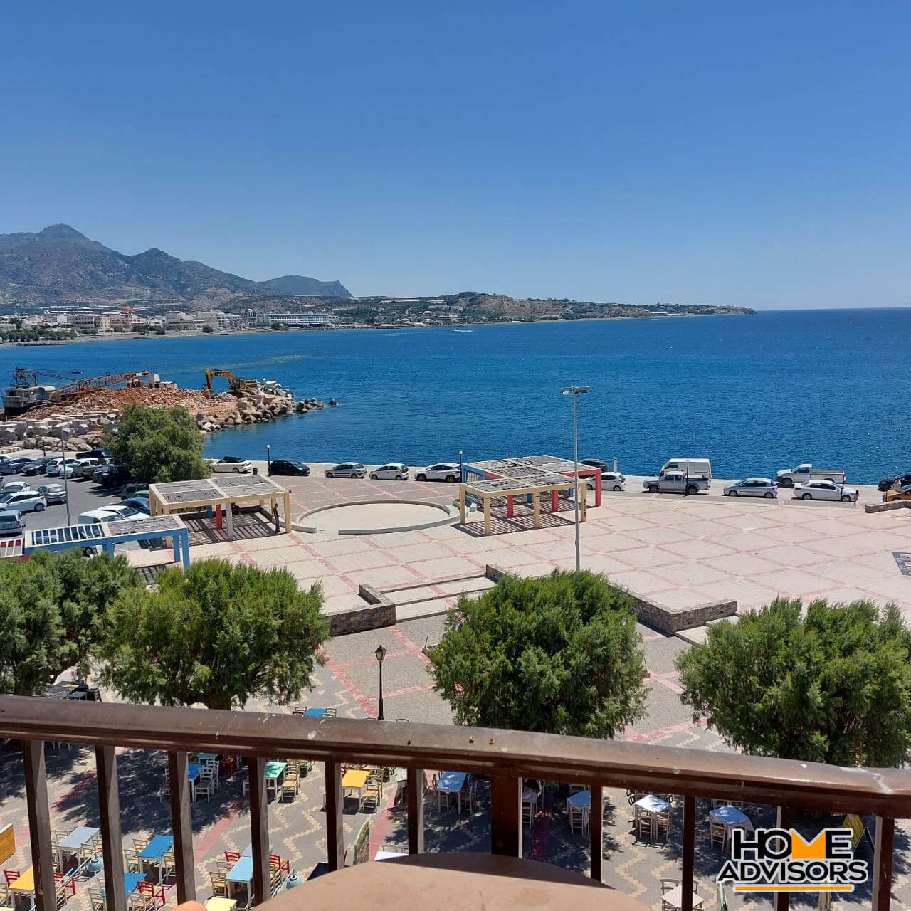 3 apartments in the center of the city of Ierapetra